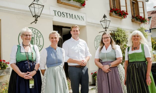 LR Stefan Kaineder zu Besuch bei Tostmann