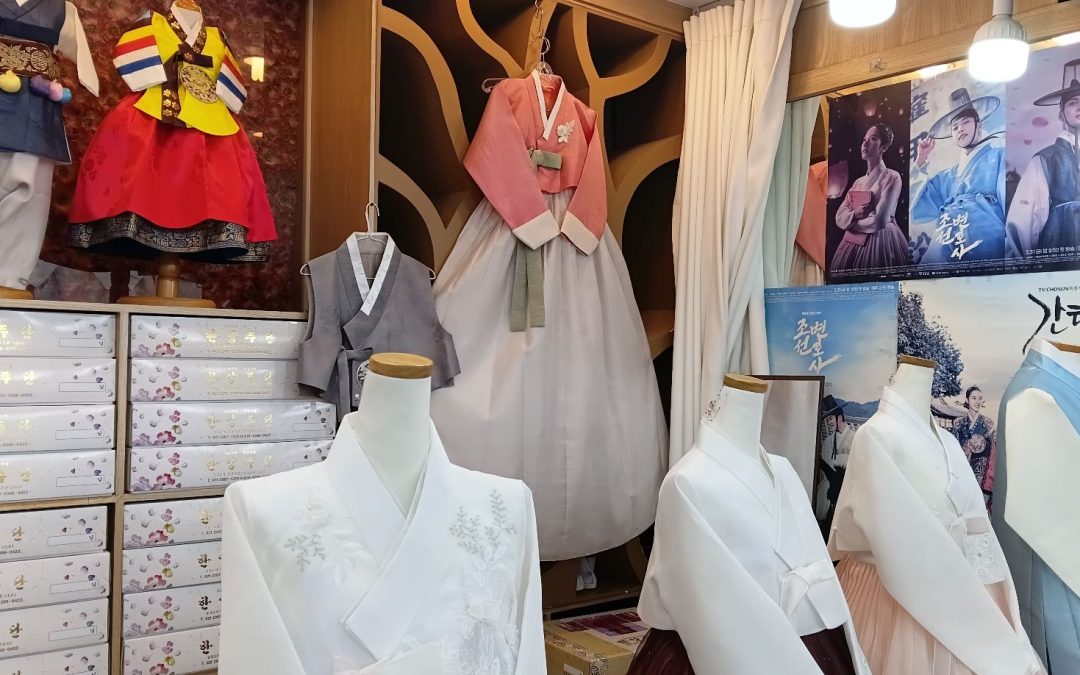 HANBOK MEETS DIRNDL